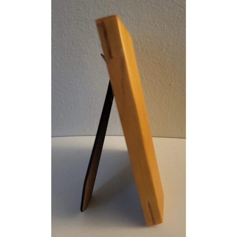 VTG 1990s Light Brown Wood grain Finish Picture Frame Decorative 4.75